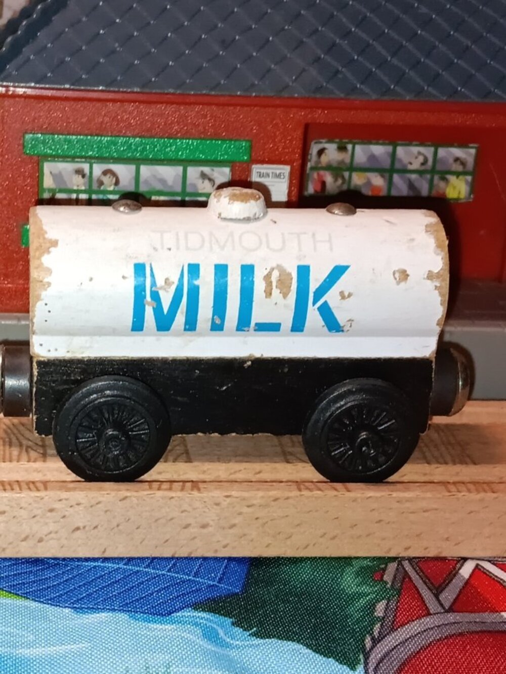 Thomas Wooden Railway Train Track Enine Tidmouth Milk Tanker
